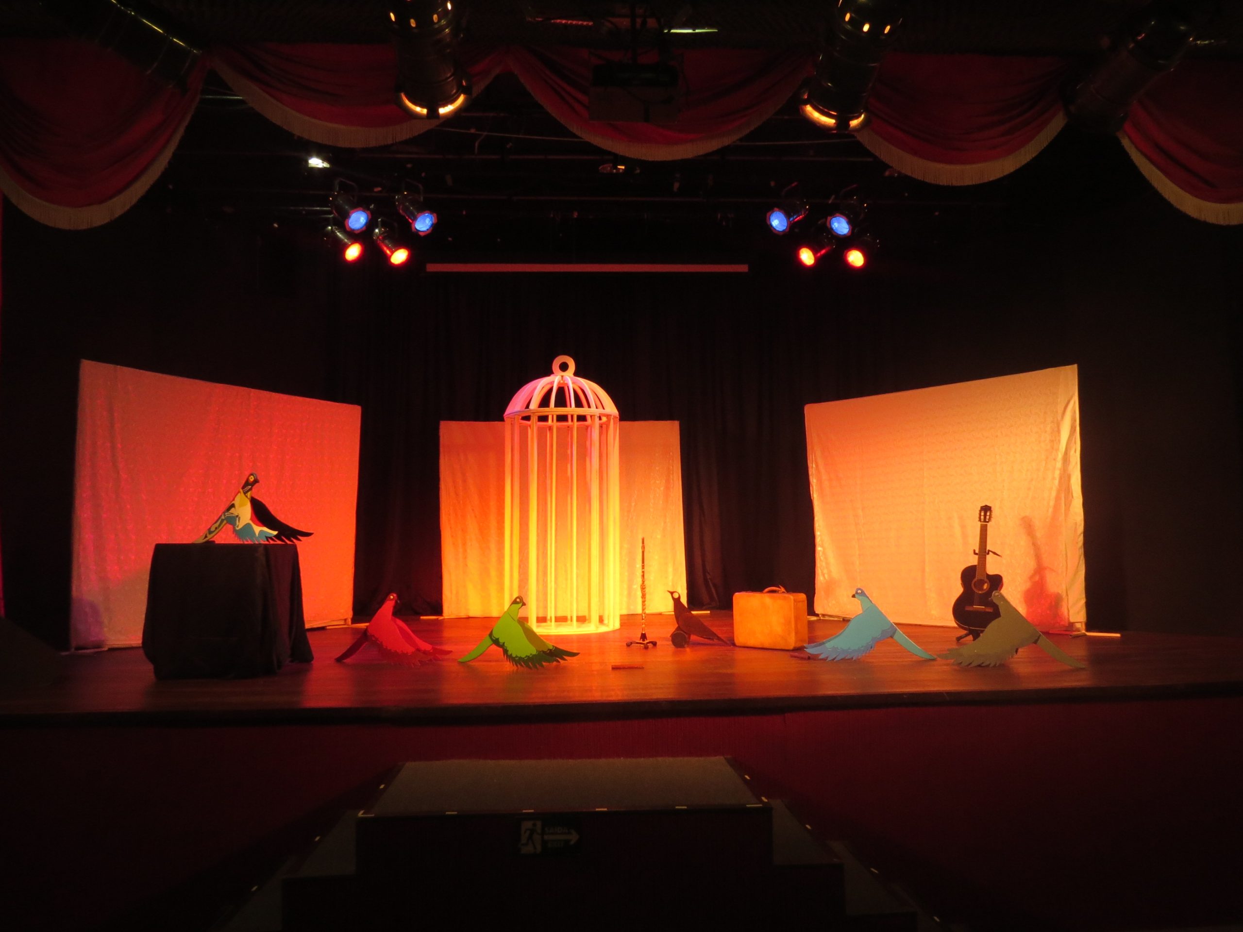 “Sobrevoar” do Teatralmente no Engenho do Mato