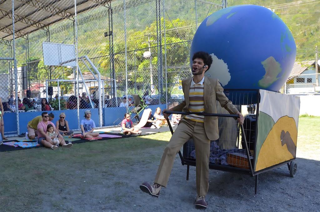 “Catador de Amanhãs” do Teatralmente na Chamada Pública para Teatro e Circo