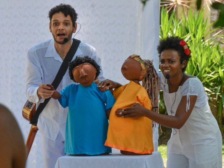 “Auto da Estrela” às margens da Lagoa de Piratininga